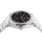 Enfold the power of black with our Black Dial Watches, one of the finest pieces from adventurous and refreshing Diver collection of men's Watches from Makydo.