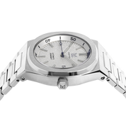 Dive into style and precision, a silky smooth pearl White Dial Watch, one of the finest pieces from adventurous and refreshing Diver collection of men's Watches from Makydo