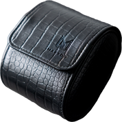 MAKYDO Travel Case. Made of durable PU material, it provides reliable protection for your timepieces