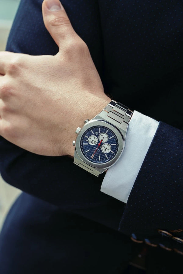 Chronograph. Measure it. Mean it