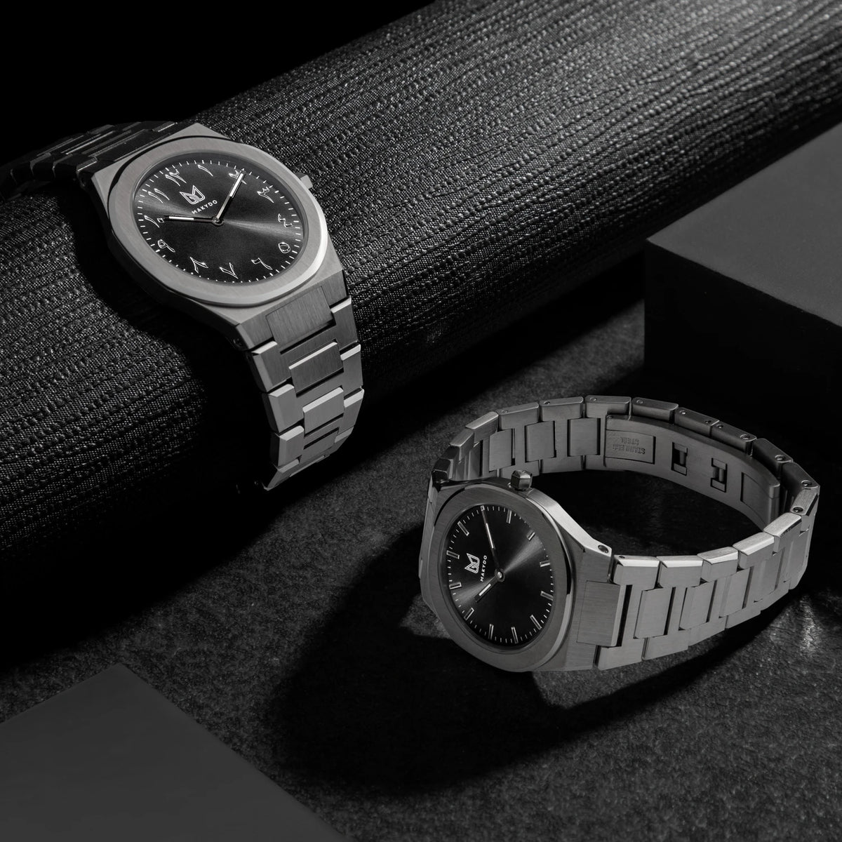 Integrated Bracelet with Precise Fit