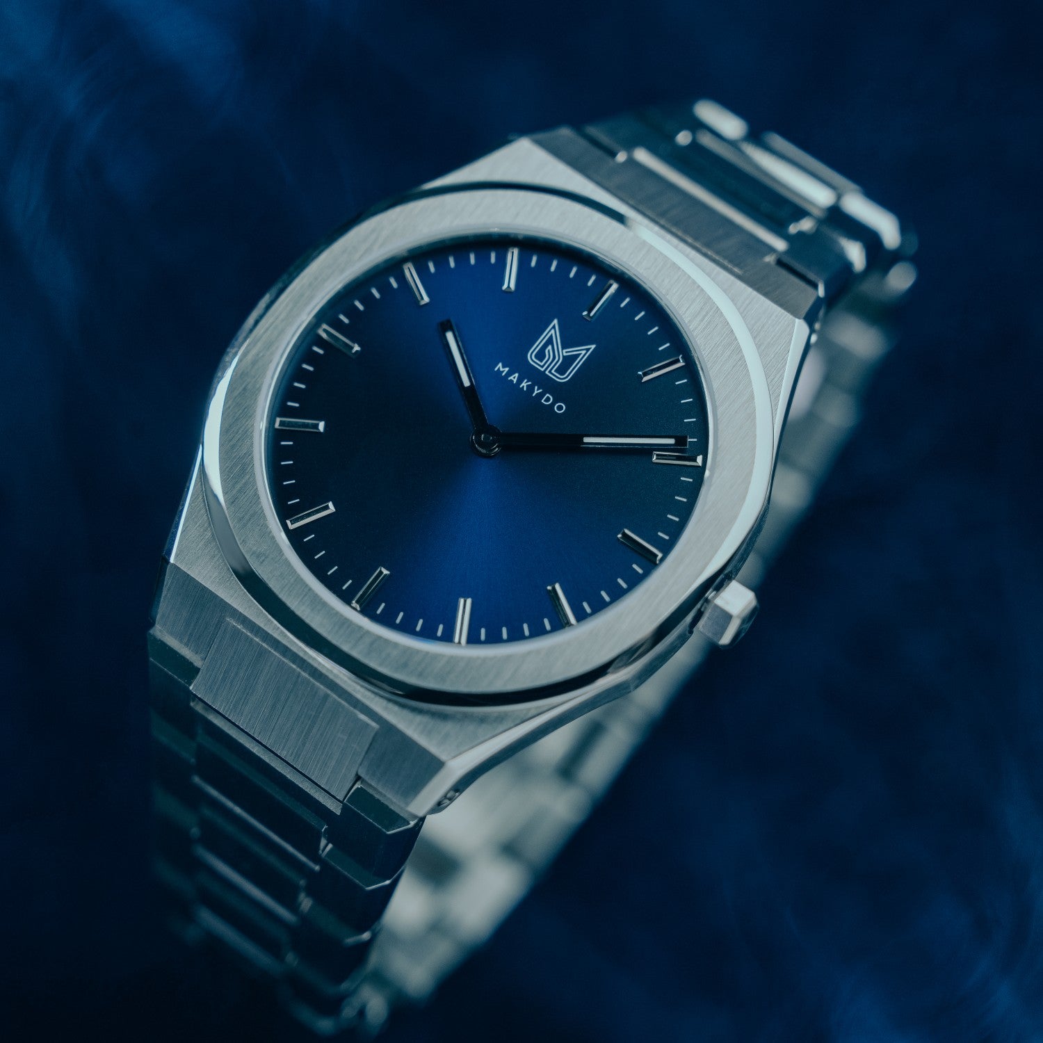 MAKYDO Classy Blue Men's Watch – 40mm Sunburst Dial view