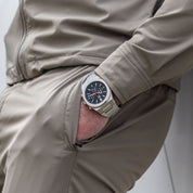 Enfold the power of black with our Black Dial Watches , one of the finest pieces from the thrilling and racing inspired chronograph collection of men's Watches from Makydo.