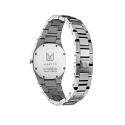 Unveil your captivating beauty with this Makydo women's watch, where strength and grace intertwine in perfect balance. The light pink dial, like a soft blush of dawn, emanates a tender radiance and kindling passions. The brilliant, highly transparent sapphire crystal with anti-reflective coating expose the sophisticated silver baton hands with BGW9 Lume. The flawless symmetry of the 316L Stainless Steel integrated bracelet complimented with a 6.7mm of slim case powered by a sturdy Miyota quartz movement.